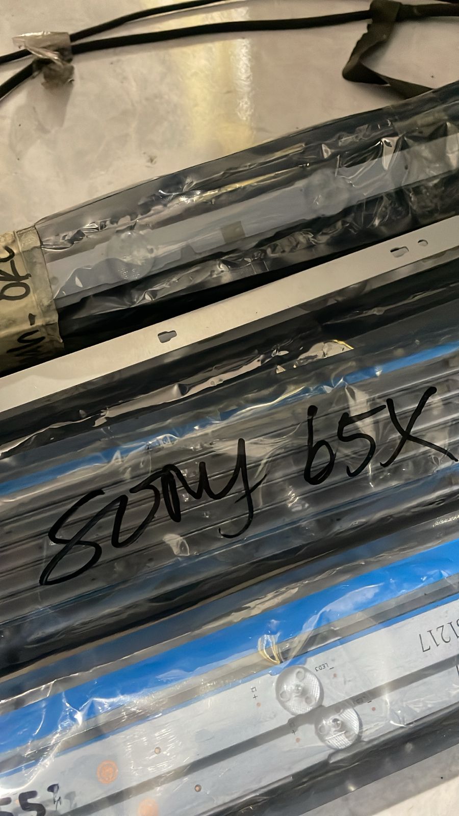 Sony - 65X